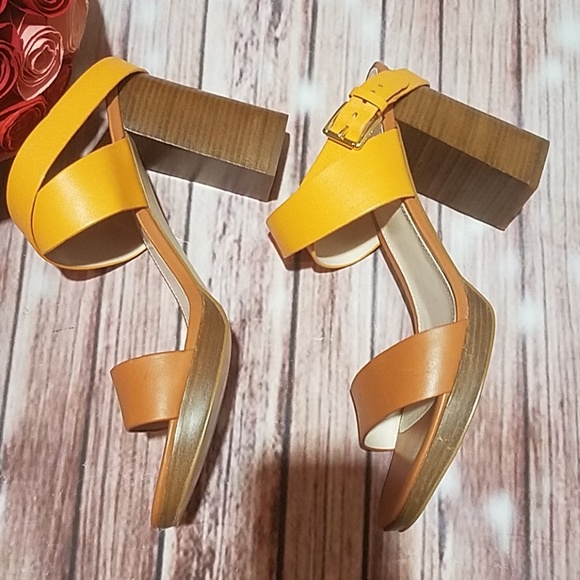 Cole Haan Fenley High Platform Leather Heels - Picture 3 of 8